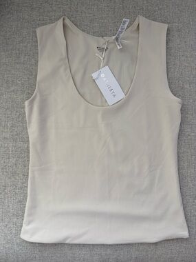 Athleta Women's Cream Scoop-Neck Performance Tank